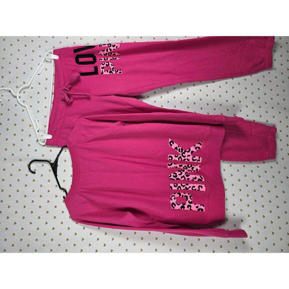 PINK Victoria's Secret Tops - Victorias Secret Pink RARE VINTAGE Cheetah Print SET Sweater Joggers Sweatpants